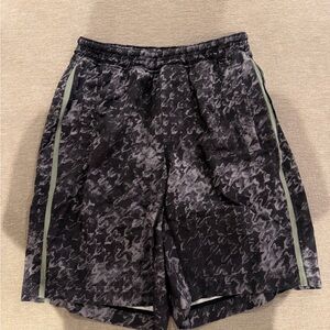Lululemon Men's Shorts